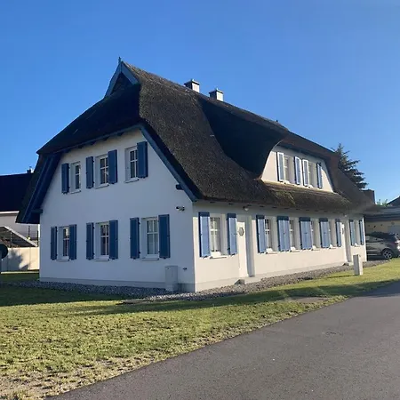 Hébergement de vacances Zur Fischerwurt 8 *